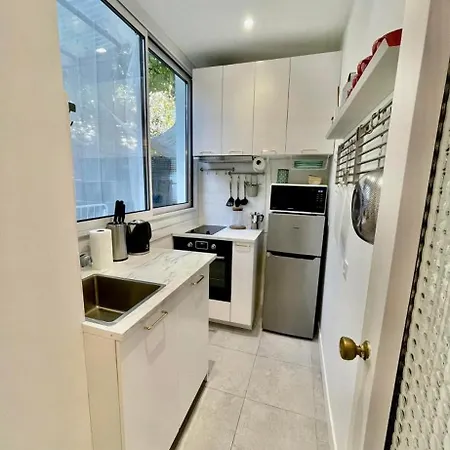 2 Pieces 아파트 *